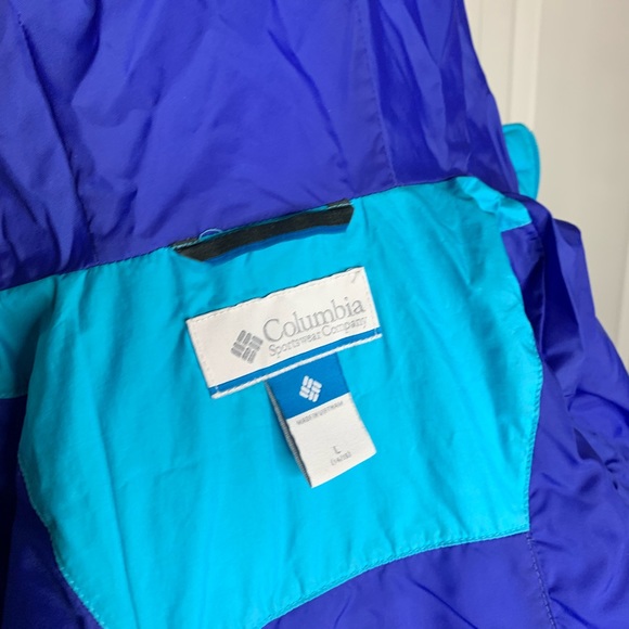 Columbia Zip Up Puffer Jacket - Picture 6 of 6